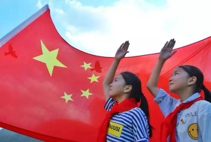 女朋友到外地考车证，我又因为工作请不了假不能去陪她，怎么办？游戏画面