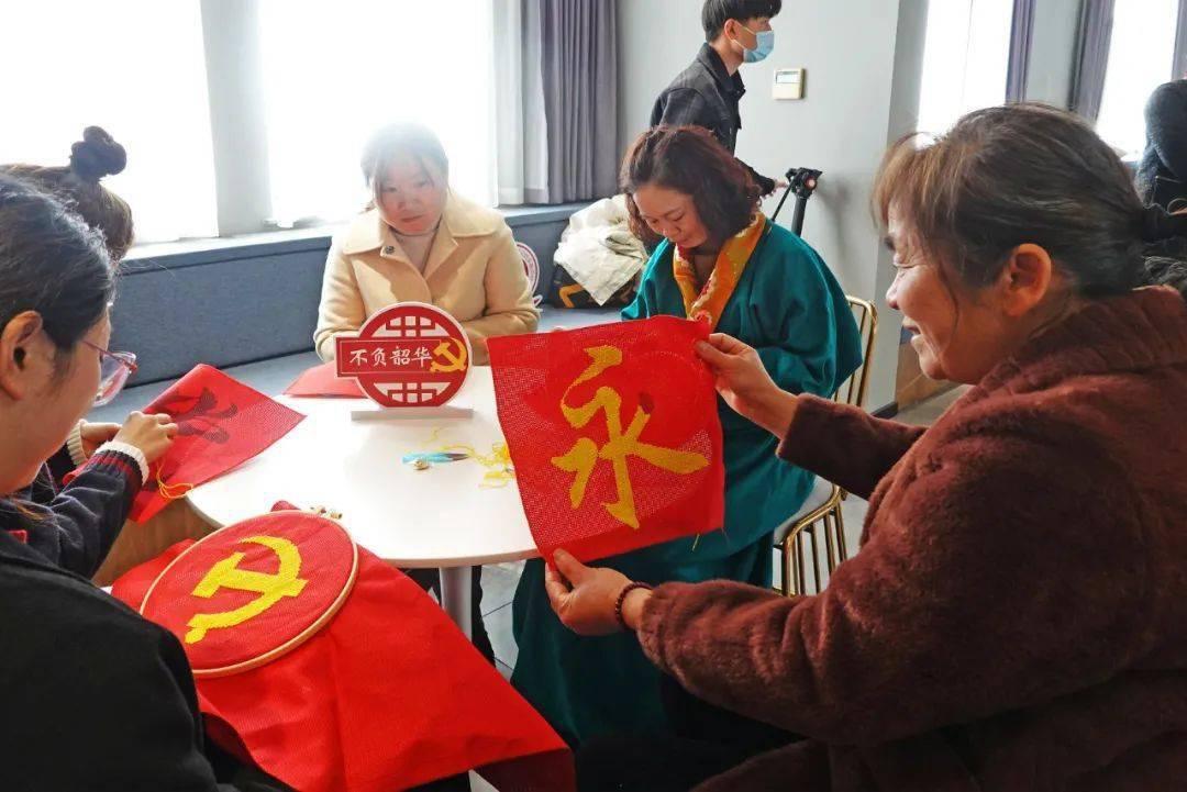 92年工作2024年退休医保没交要补多少钱？